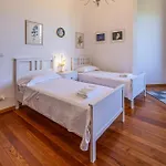 Flora 2 By Portofinohomes *