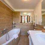 Flora 2 By Portofinohomes Chiavari