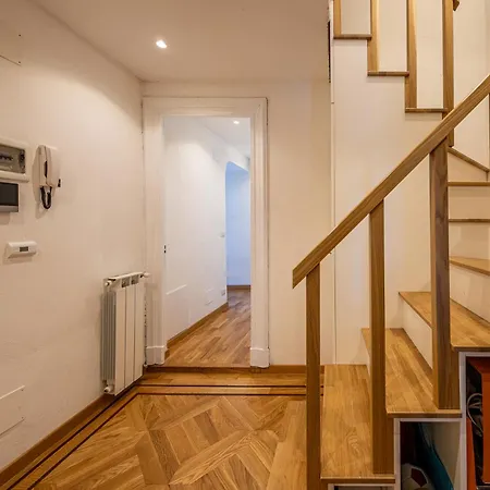 Flora 2 By Portofinohomes * كيافاري