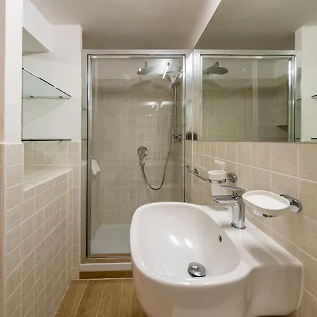 Flora 2 By Portofinohomes Chiavari