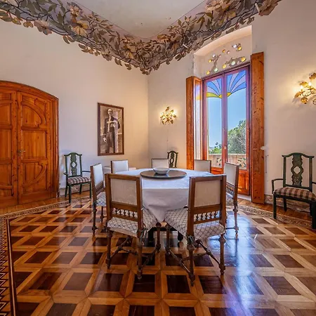 Flora 2 By Portofinohomes