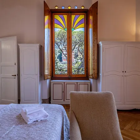 Flora 2 By Portofinohomes
