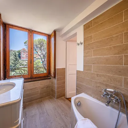 Flora 2 By Portofinohomes *
